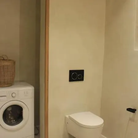 شقة Yanmar Place إرموبولّي